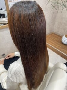 酸性ストレートで普段のお手入れを簡単に。